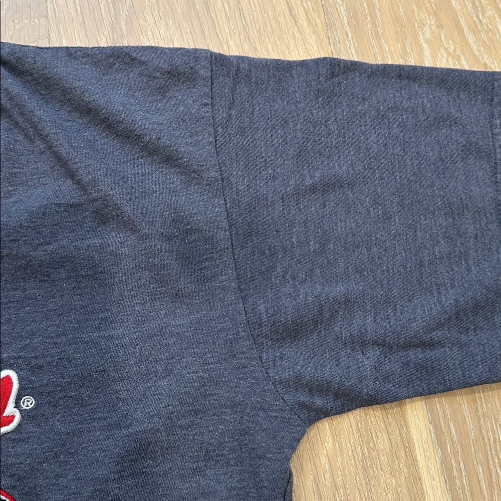 University of Georgia Bulldogs T-Shirt Embroidered Mens Size Large UGA Dawgs Tee - Picture 9 of 10